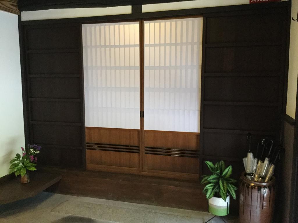 Honmachi Juku Hotel Hikone Bagian luar foto